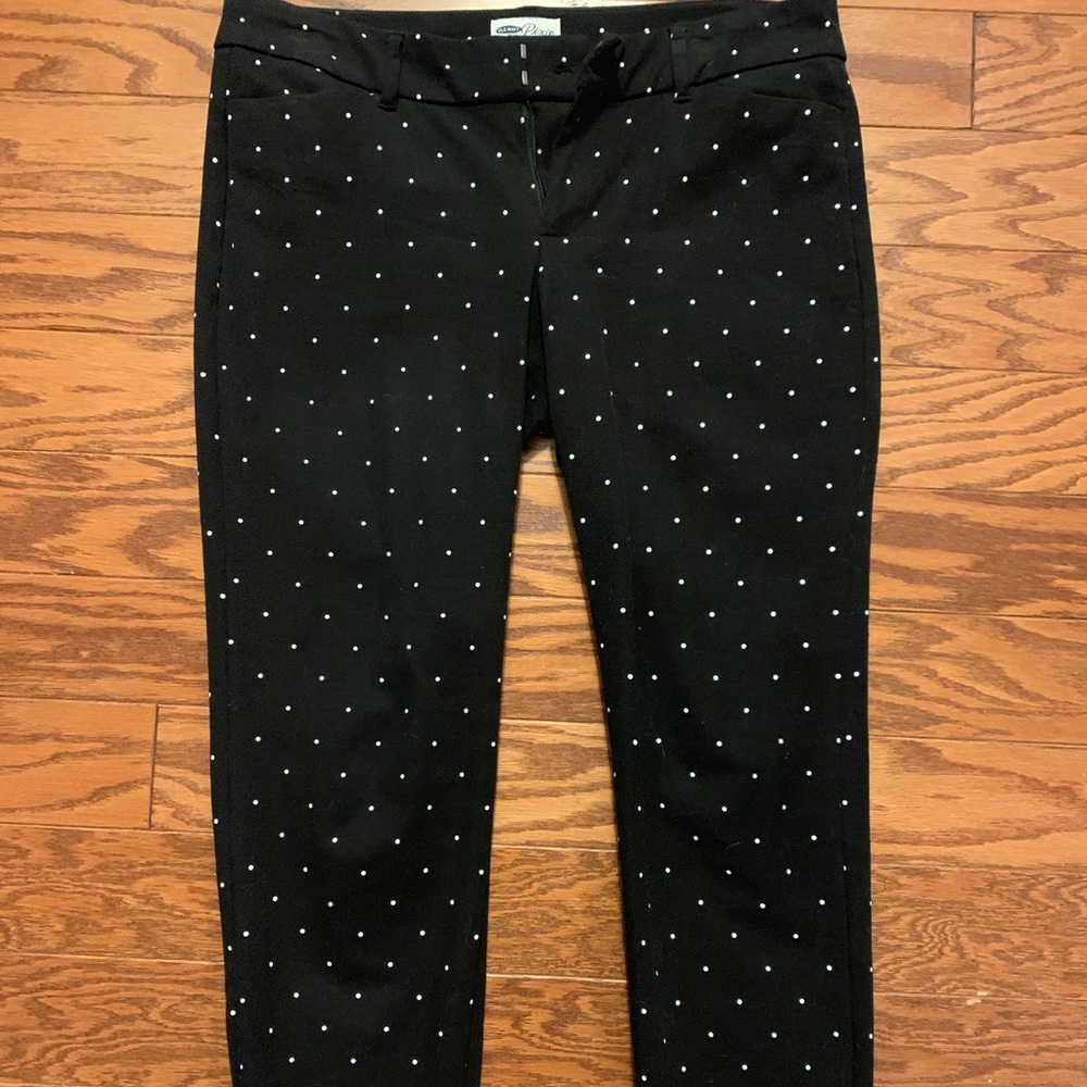 Mid rise Pixie Ankle Pants NWOT
